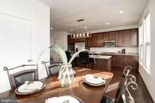 42482 Dogwood Glen Square, Sterling, VA 20166 - Photo 17