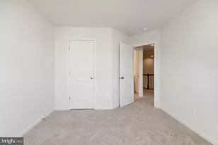 42482 Dogwood Glen Square, Sterling, VA 20166 - Photo 25