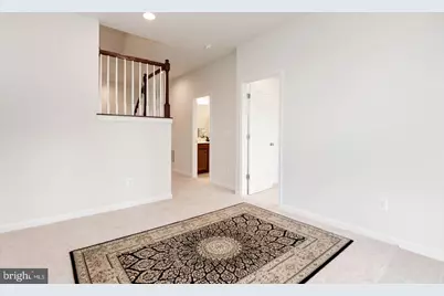 42482 Dogwood Glen Square, Sterling, VA 20166 - Photo 3