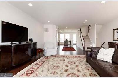 42482 Dogwood Glen Square, Sterling, VA 20166 - Photo 9