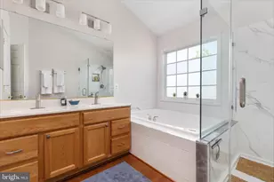 21050 Roaming Shores Terrace, Ashburn, VA 20147 - Photo 27