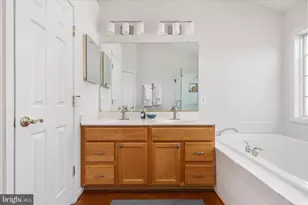 21050 Roaming Shores Terrace, Ashburn, VA 20147 - Photo 29