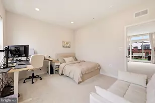 22810 Tawny Pne Sq, Ashburn, VA 20148 - Photo 49