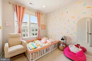 22810 Tawny Pne Sq, Ashburn, VA 20148 - Photo 31