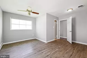 45448 Mallard St, Sterling, VA 20165 - Photo 9