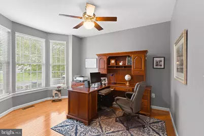 25758 S Village Drive, Chantilly, VA 20152 - Photo 7
