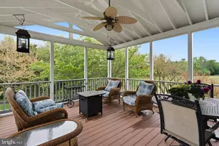 25758 S Village Dr, Chantilly, VA 20152 - Photo 23