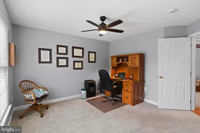 25758 S Village Drive, Chantilly, VA 20152 - Photo 39