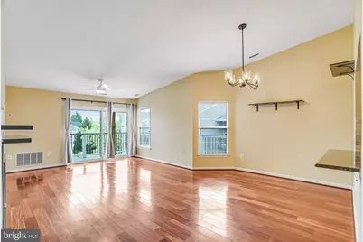 44118 Natalie Terrace #302, Ashburn, VA 20147 - Photo 7