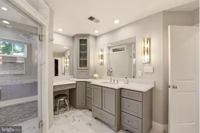 22826 Courtland Park Drive, Brambleton, VA 20148 - Photo 33