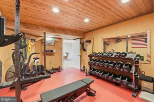 22826 Courtland Park Dr, Brambleton, VA 20148 - Photo 65