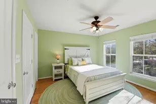 22826 Courtland Park Dr, Brambleton, VA 20148 - Photo 35