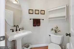 22826 Courtland Park Dr, Brambleton, VA 20148 - Photo 23