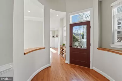 22826 Courtland Park Drive, Brambleton, VA 20148 - Photo 5