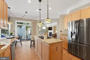 22826 Courtland Park Dr, Brambleton, VA 20148 - Photo 17