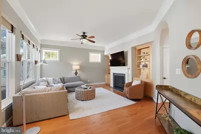 22826 Courtland Park Drive, Brambleton, VA 20148 - Photo 19