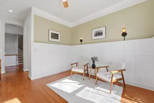 22826 Courtland Park Dr, Brambleton, VA 20148 - Photo 9