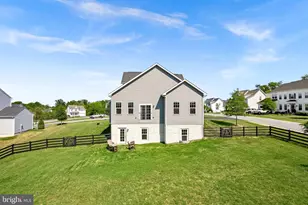 18433 Presidio Pl, Round Hill, VA 20141 - Photo 49