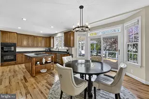 42758 Glenside Dr, Brambleton, VA 20148 - Photo 37