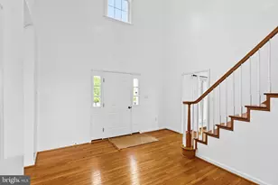42827 Spinks Ferry Rd, Leesburg, VA 20176 - Photo 5