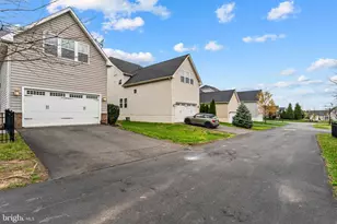 24960 McNair Pl, Aldie, VA 20105 - Photo 107