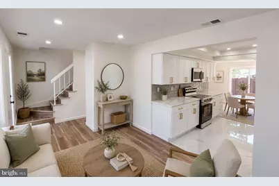 126 Richland Circle, Sterling, VA 20164 - Photo 3