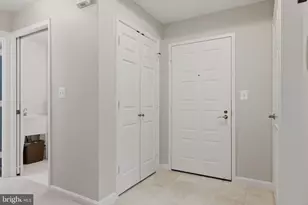 19350 Magnolia Grove Square, Leesburg, VA 20176 - Photo 7