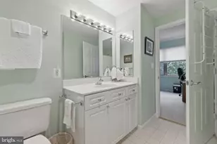 19350 Magnolia Grove Square, Leesburg, VA 20176 - Photo 41