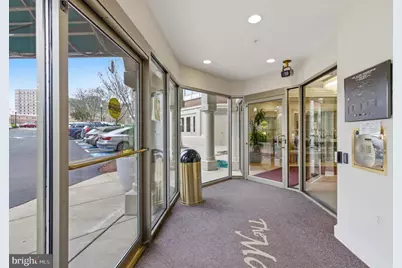 19350 Magnolia Grove Square #403, Leesburg, VA 20176 - Photo 23