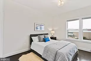 44742 Tiverton Sq, Ashburn, VA 20147 - Photo 35