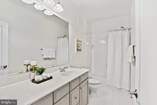 44742 Tiverton Sq, Ashburn, VA 20147 - Photo 37