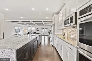 44742 Tiverton Sq, Ashburn, VA 20147 - Photo 19