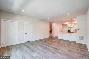 43004 Prophecy Terrace, Sterling, VA 20166 - Photo 5