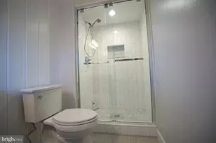 322 Sugarland Run Dr, Sterling, VA 20164 - Photo 21