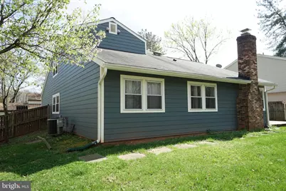 322 Sugarland Run Drive, Sterling, VA 20164 - Photo 45