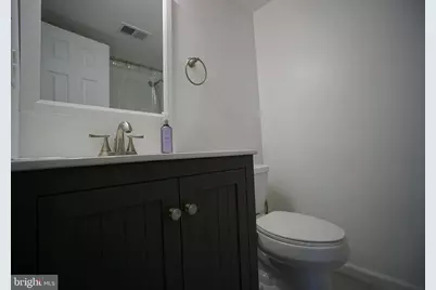 322 Sugarland Run Drive, Sterling, VA 20164 - Photo 33