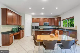 21648 Trask Pl, Ashburn, VA 20147 - Photo 7