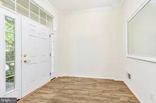 42485 Regal Wood, Brambleton, VA 20148 - Photo 7