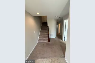 25680 Pleasant Valley Road, Chantilly, VA 20152 - Photo 5