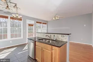 18818 Silverwood Terrace, Leesburg, VA 20176 - Photo 17
