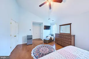 46554 Cedarhurst Dr, Sterling, VA 20165 - Photo 29