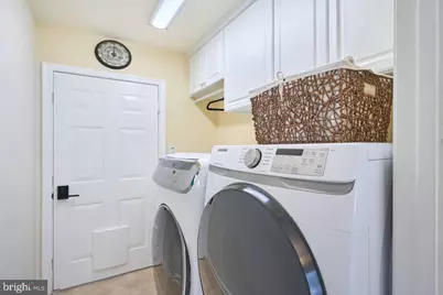 46554 Cedarhurst Drive, Sterling, VA 20165 - Photo 17