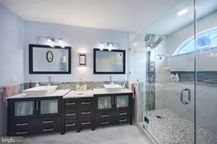 46554 Cedarhurst Dr, Sterling, VA 20165 - Photo 23
