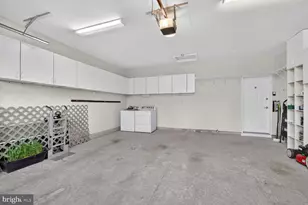 20598 Crescent Pointe Pl, Ashburn, VA 20147 - Photo 17