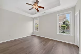 20598 Crescent Pointe Pl, Ashburn, VA 20147 - Photo 11