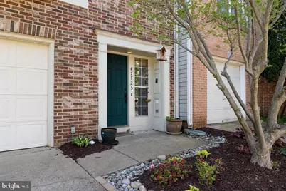 47725 Sandbank Square, Sterling, VA 20165 - Photo 3