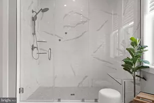 43442 Croson Ln, Ashburn, VA 20148 - Photo 45