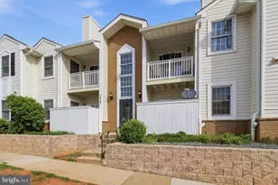 118 Westwick Ct, Sterling, VA 20165 - Photo 1
