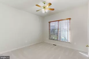 43694 Frost Ct, Ashburn, VA 20147 - Photo 9