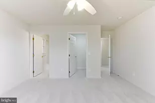 43694 Frost Ct, Ashburn, VA 20147 - Photo 41